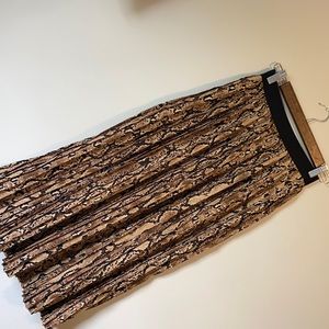 House of LZ pleated skirt